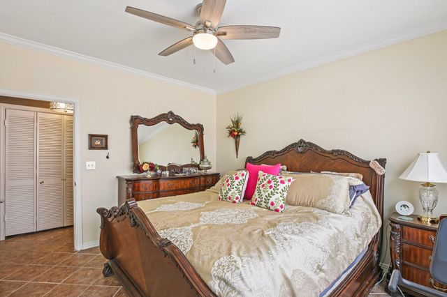 2100 Welch Street C113, Houston, TX 77019