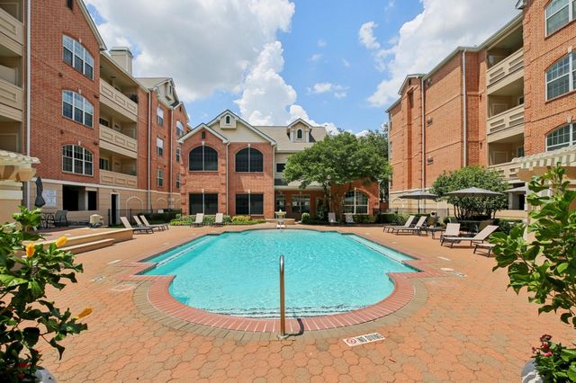 2100 Welch Street C113, Houston, TX 77019