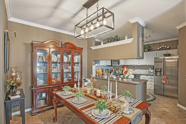 2100 Welch Street C113, Houston, TX 77019