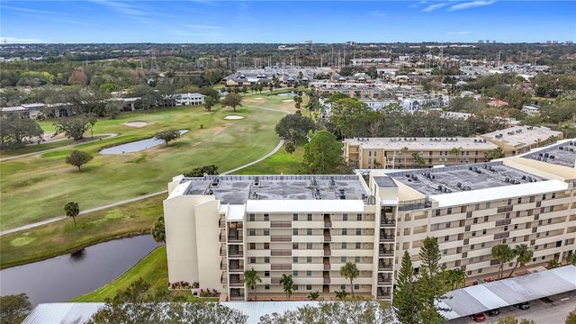225 COUNTRY CLUB DRIVE 1404, Largo, FL 33771