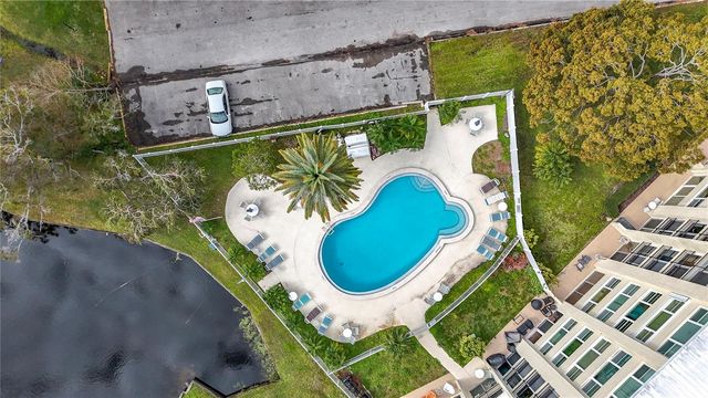 225 COUNTRY CLUB DRIVE 1404, Largo, FL 33771