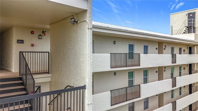 225 COUNTRY CLUB DRIVE 1404, Largo, FL 33771