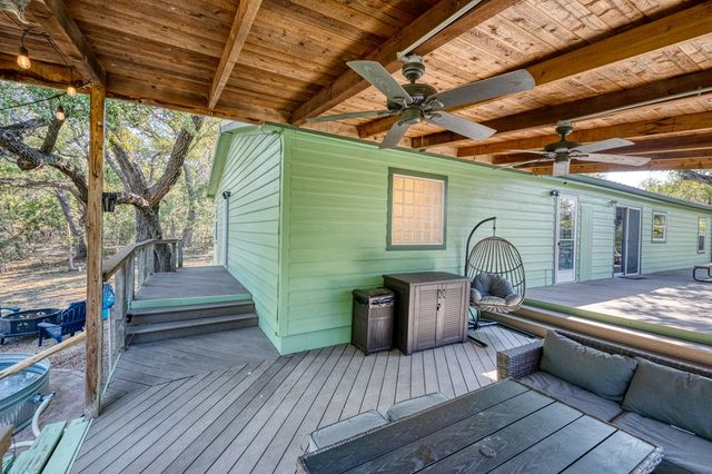 23942 N Hwy 83, Concan, TX 78838