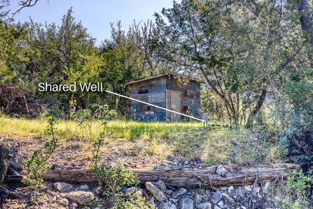 23942 N Hwy 83, Concan, TX 78838