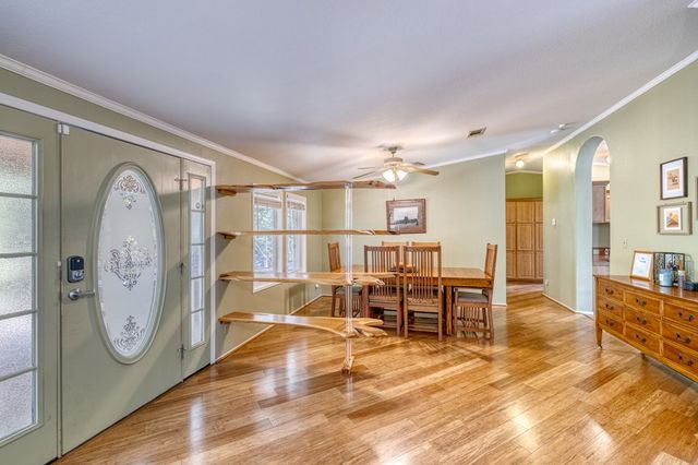 23942 N Hwy 83, Concan, TX 78838