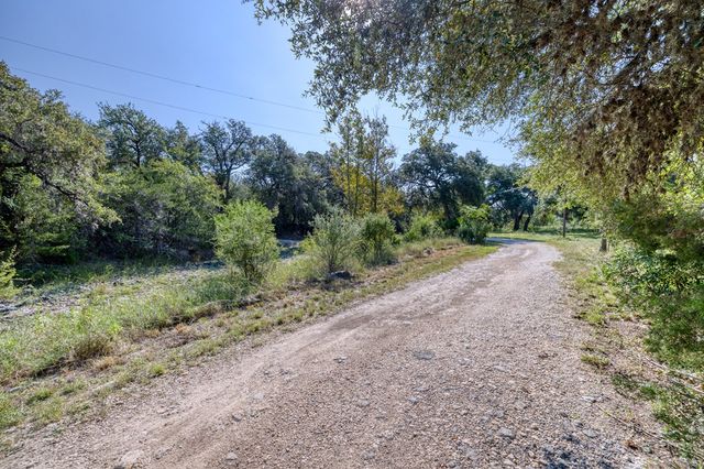 23942 N Hwy 83, Concan, TX 78838