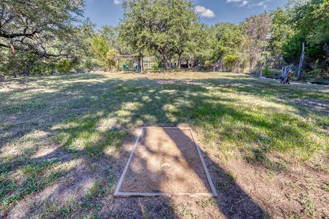 23942 N Hwy 83, Concan, TX 78838