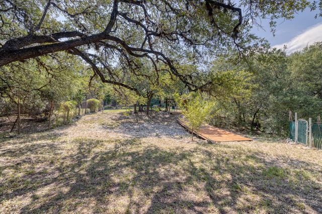 23942 N Hwy 83, Concan, TX 78838