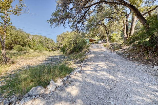 23942 N Hwy 83, Concan, TX 78838