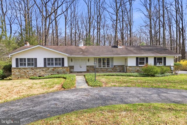 2201 KNOX AVE, Reisterstown, MD 21136