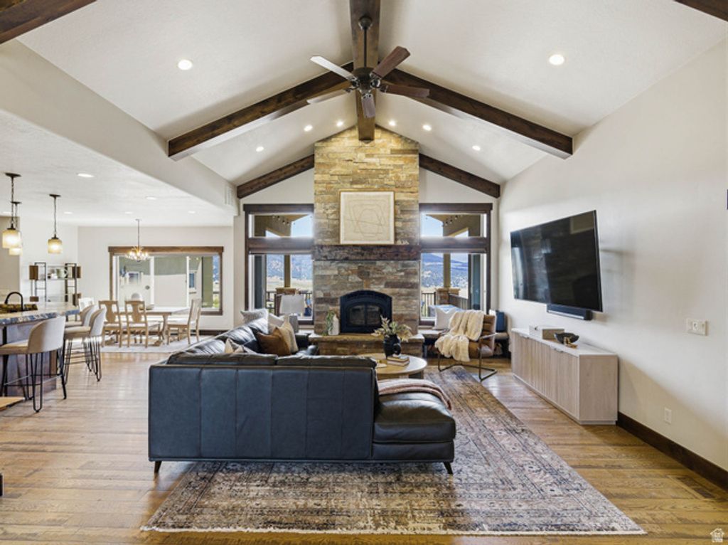 Image 11 of property listing at 402 SHADOW HILL RD, Wanship, UT 84017