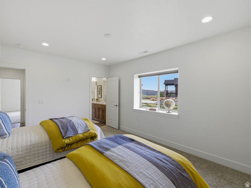 Image 58 of property listing at 402 SHADOW HILL RD, Wanship, UT 84017