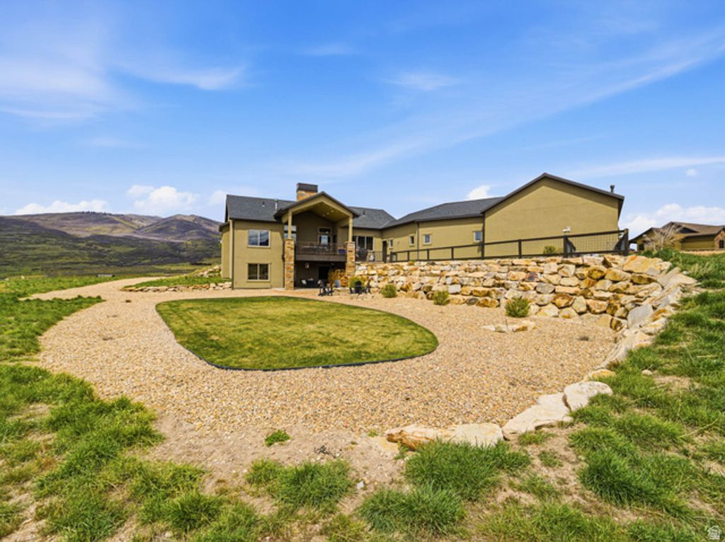 Image 70 of property listing at 402 SHADOW HILL RD, Wanship, UT 84017