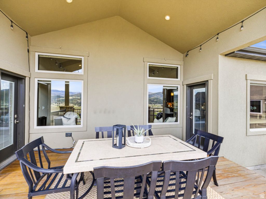 Image 77 of property listing at 402 SHADOW HILL RD, Wanship, UT 84017