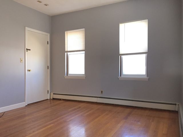 318 Granite St 1, Quincy, MA 02169