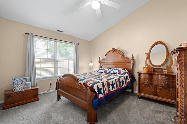 1818 Kenway Place, Middletown, OH 45044