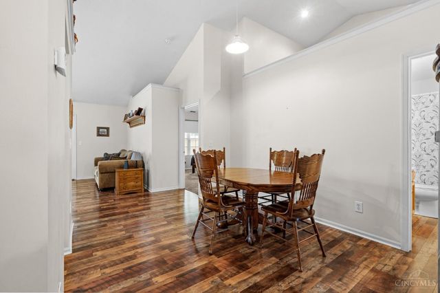 1818 Kenway Place, Middletown, OH 45044