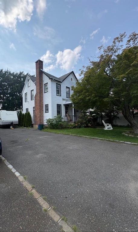 38 Jackson Avenue, Bayville, NY 11709 — exterior