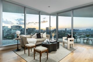 3130 N Harwood Street 903, Dallas, TX 75201