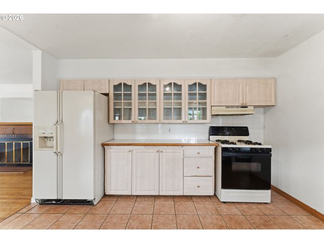 11311 Se DIVISION St, Portland, OR 97266