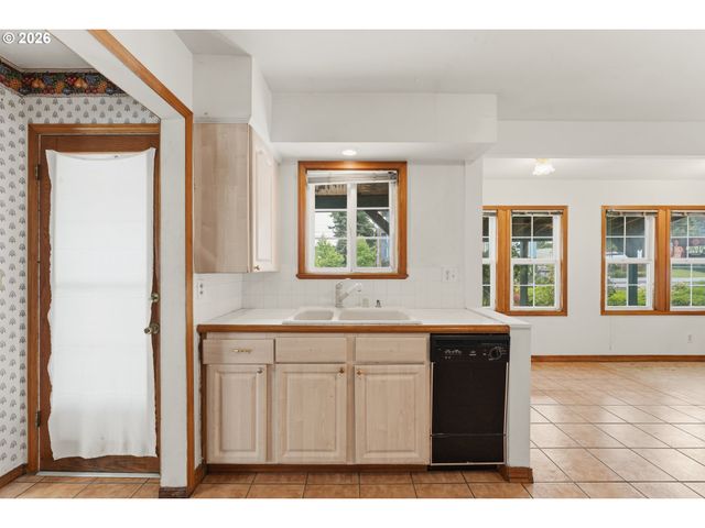 11311 Se DIVISION St, Portland, OR 97266
