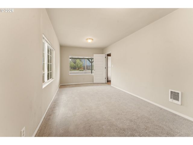 11311 Se DIVISION St, Portland, OR 97266