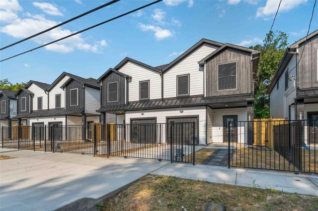 6736 Paris Street, Houston, TX 77021