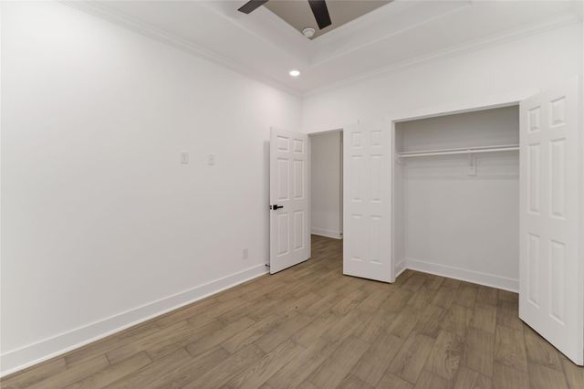 6736 Paris Street, Houston, TX 77021