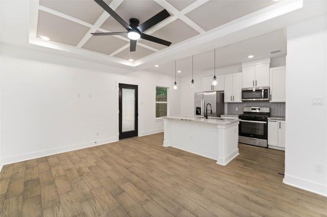6736 Paris Street, Houston, TX 77021
