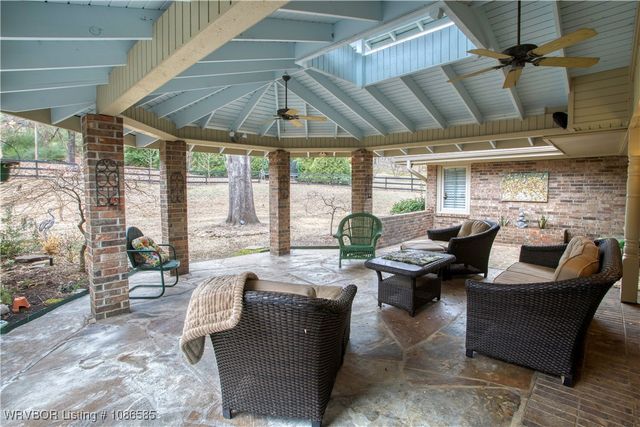 1 Berry Hill Road, Fort Smith, AR 72903