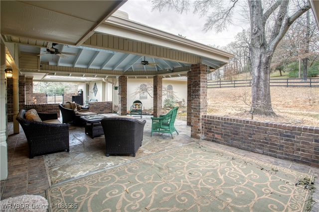 1 Berry Hill Road, Fort Smith, AR 72903