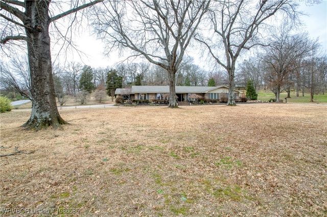 1 Berry Hill Road, Fort Smith, AR 72903