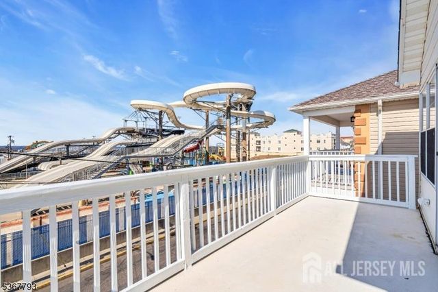 28 Bay Avenue, Keansburg, NJ 07734