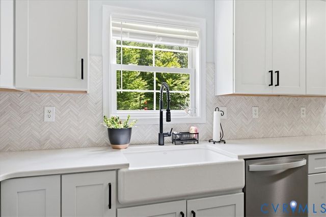 7065 Kenthurst Rd, Lanexa, VA 23089