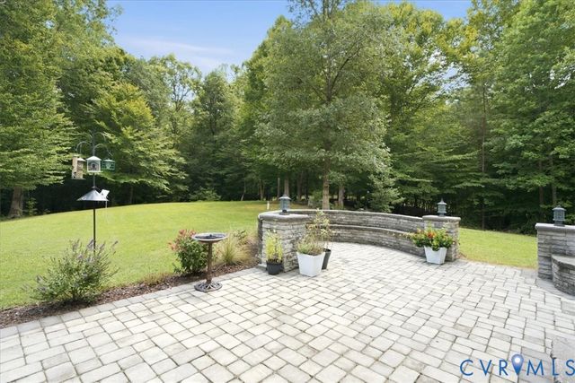7065 Kenthurst Rd, Lanexa, VA 23089