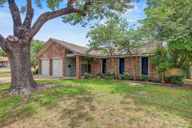 9913 Oak Hollow DR, Austin, TX 78758