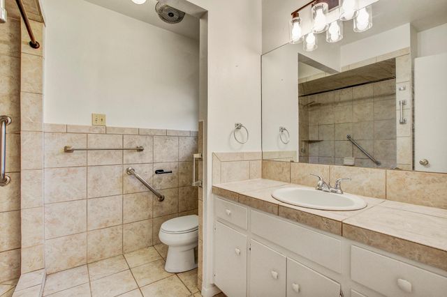9913 Oak Hollow DR, Austin, TX 78758