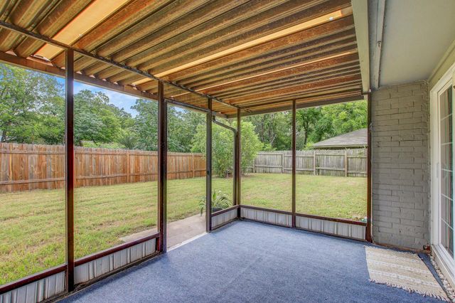 9913 Oak Hollow DR, Austin, TX 78758