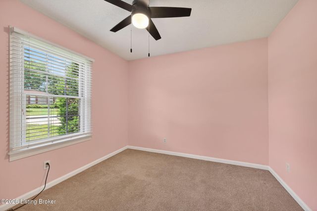 10902 Conti Ln, Jeffersontown, KY 40299