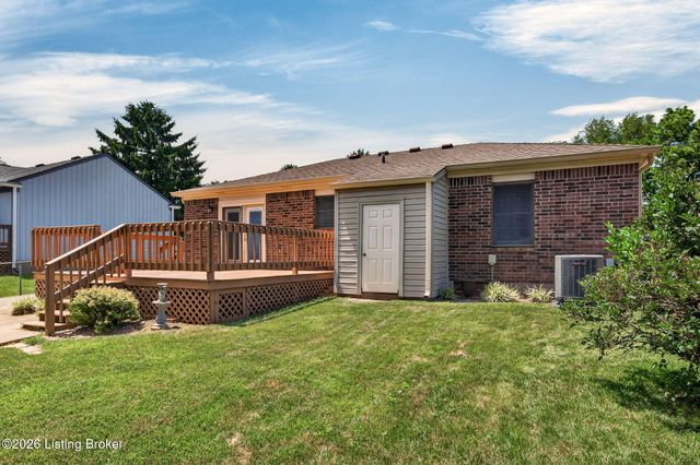 10902 Conti Ln, Jeffersontown, KY 40299