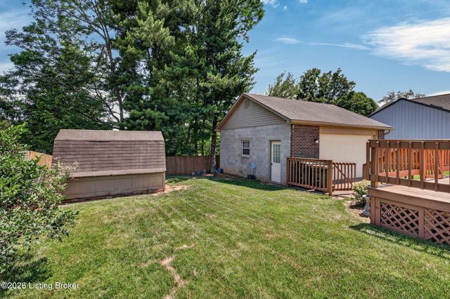10902 Conti Ln, Jeffersontown, KY 40299