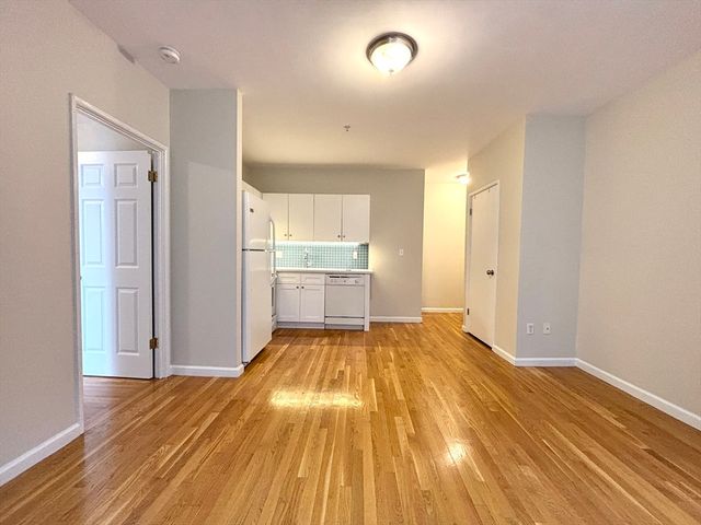 483 Beacon 36, Boston, MA 02115