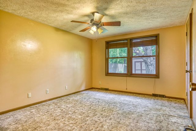 7107 Lindberg Avenue, Hammond, IN 46323