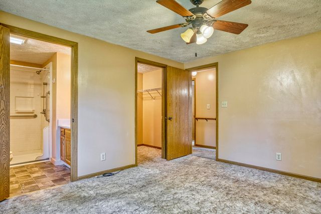 7107 Lindberg Avenue, Hammond, IN 46323