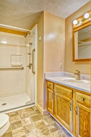 7107 Lindberg Avenue, Hammond, IN 46323