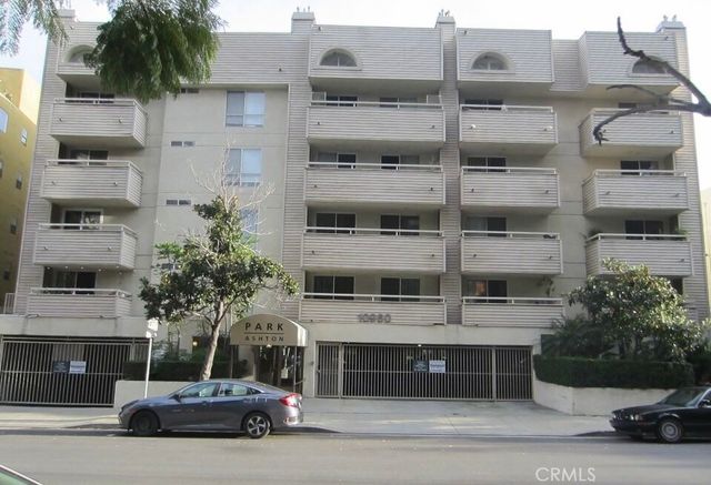 10960 ASHTON Way, Los Angeles, CA 90024