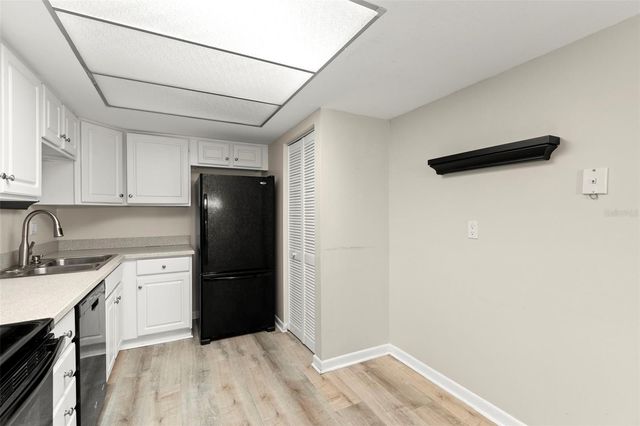 3357 38TH STREET B, St Petersburg, FL 33711