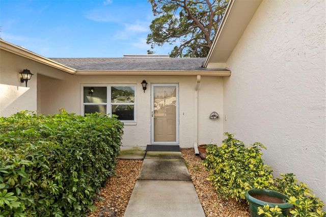 3357 38TH STREET B, St Petersburg, FL 33711