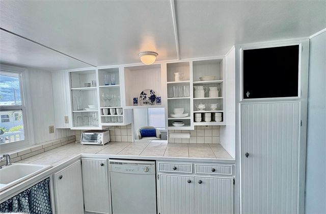 603 S GREEN CIRCLE, Venice, FL 34285
