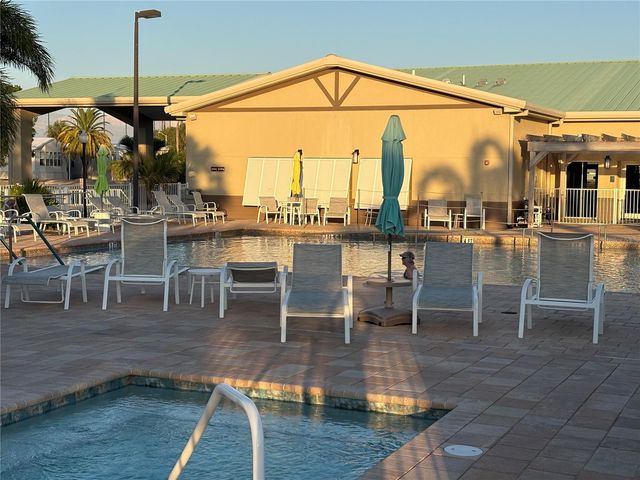 603 S GREEN CIRCLE, Venice, FL 34285